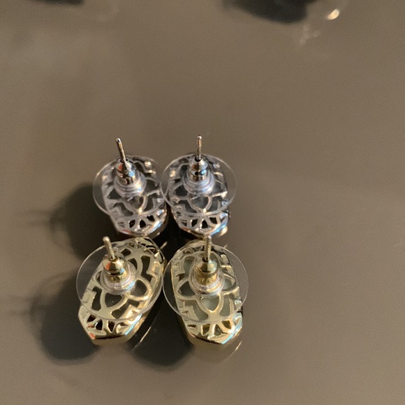 NWOT Kendra Scott Ellie Stud Earrings In Platinum or gold Drusy - Picture 12 of 12